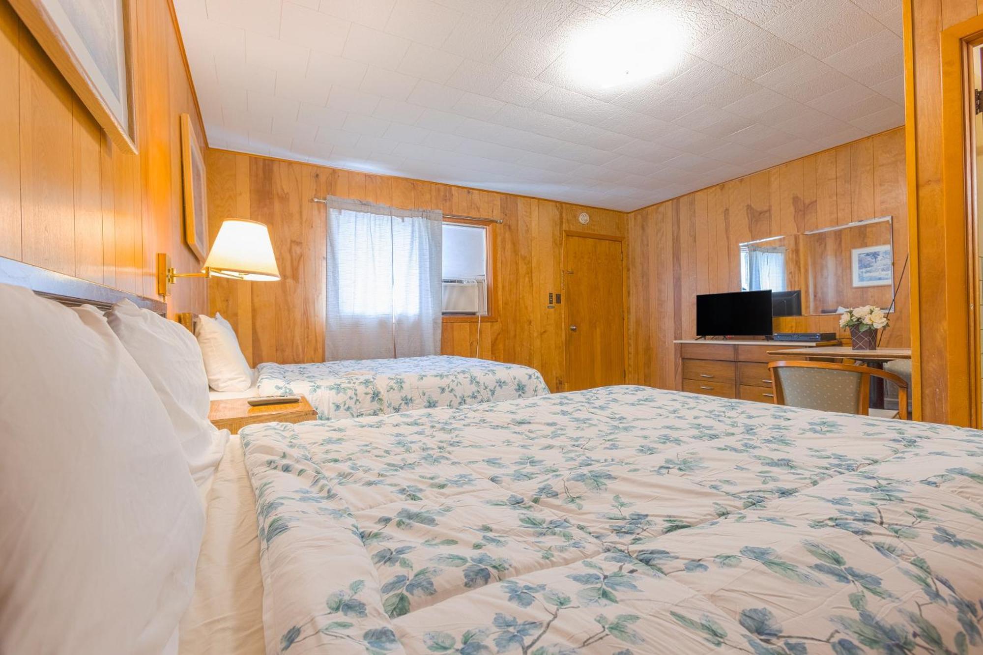 Parkside Motel By Oyo Meadville Conneaut Lake Conneaut Lakeshore 외부 사진